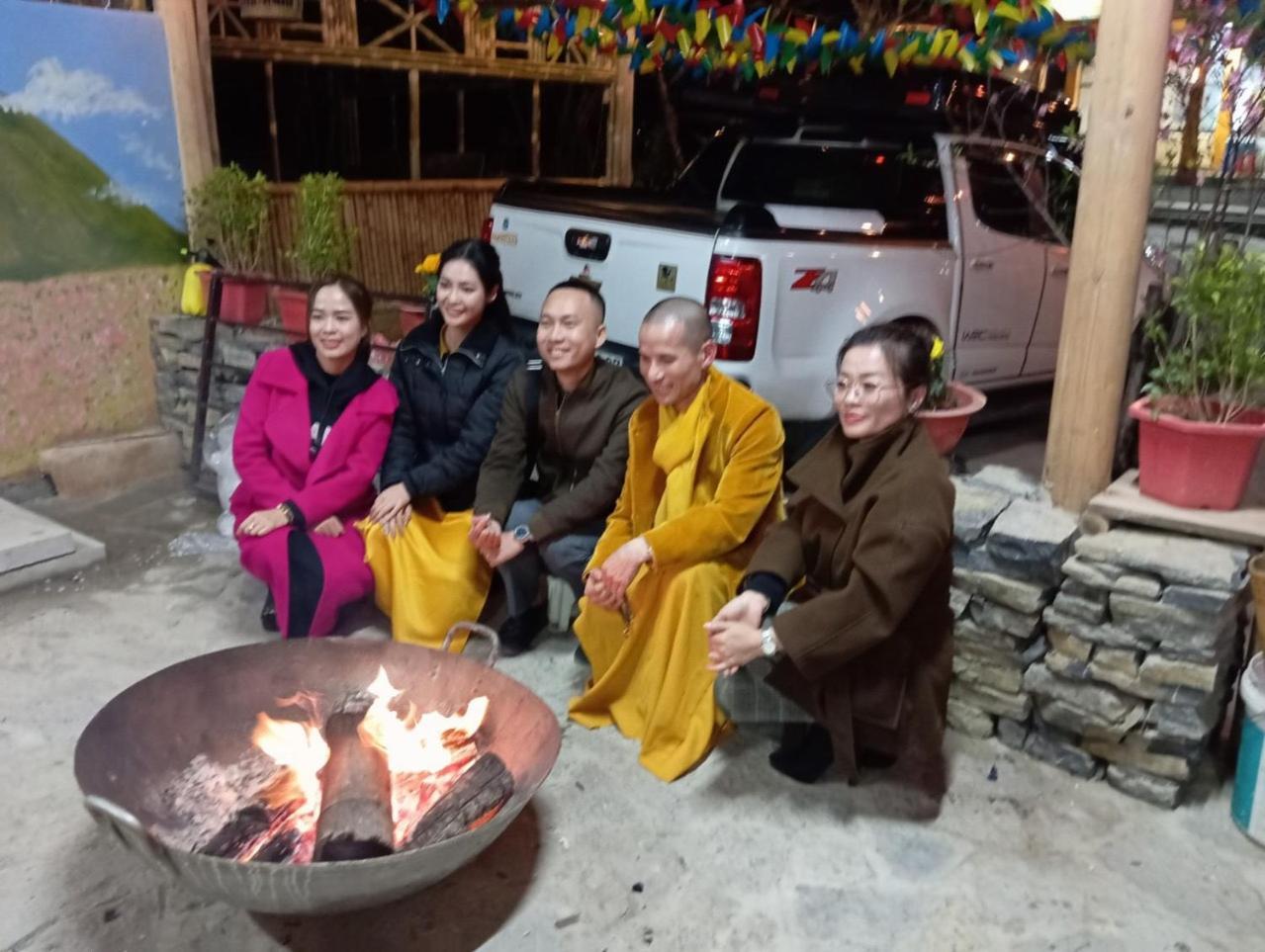 Homestay Nha Pao Loung Kam Exterior foto