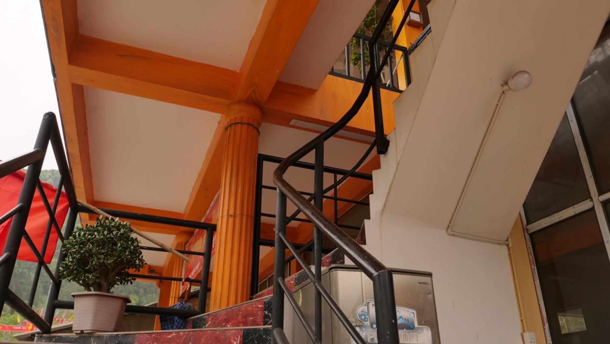 Homestay Nha Pao Loung Kam Exterior foto