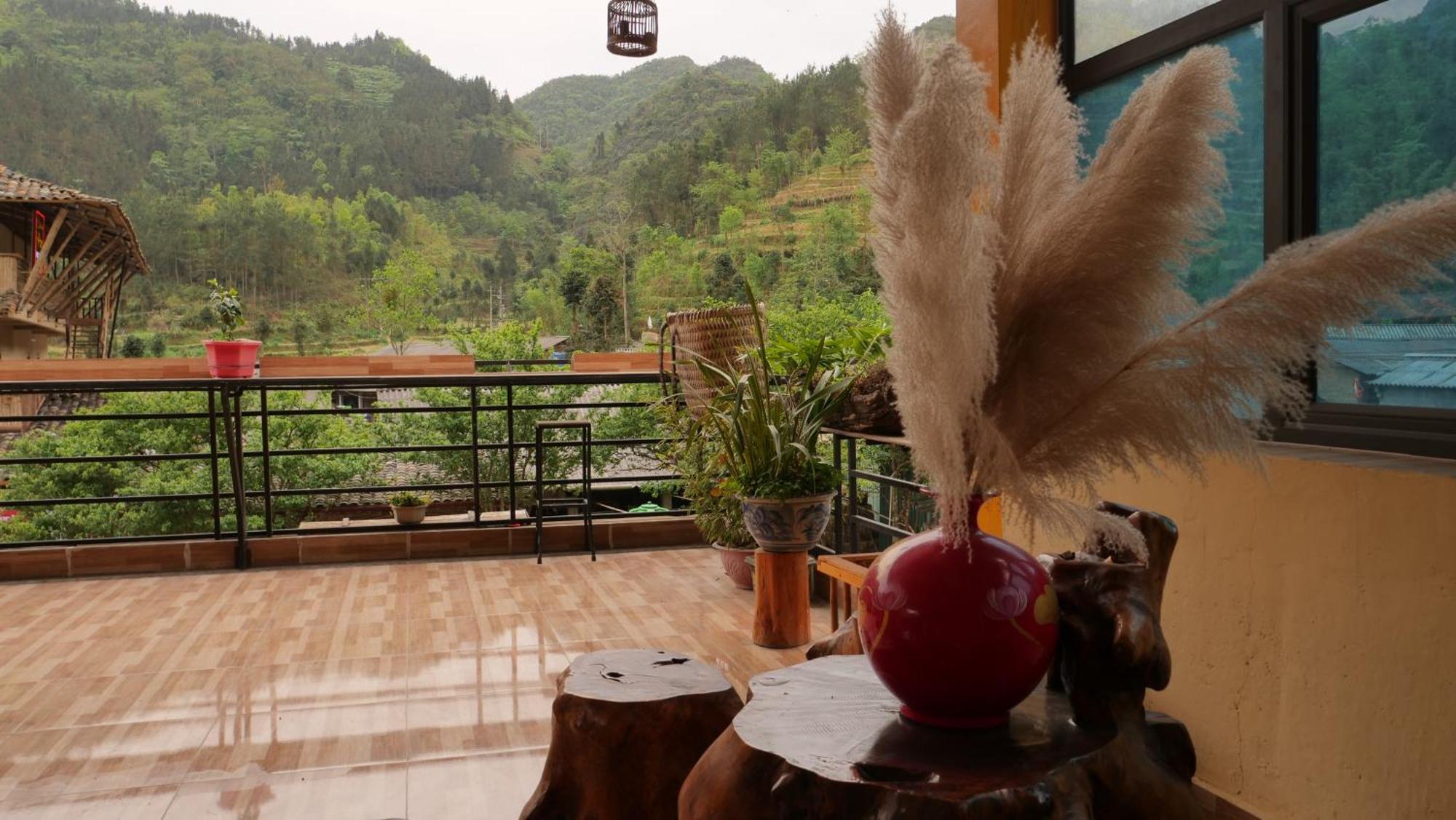 Homestay Nha Pao Loung Kam Exterior foto