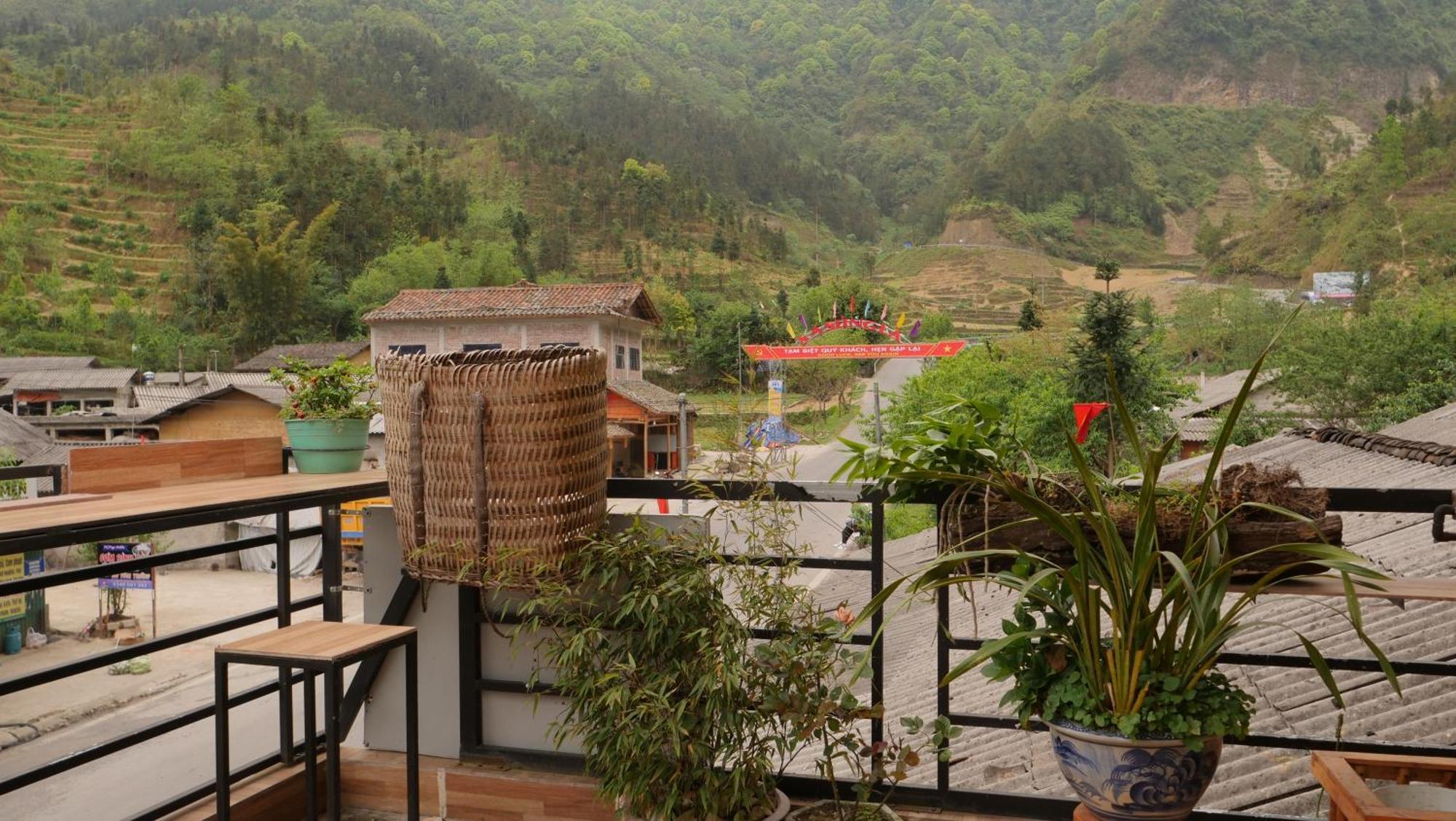 Homestay Nha Pao Loung Kam Exterior foto