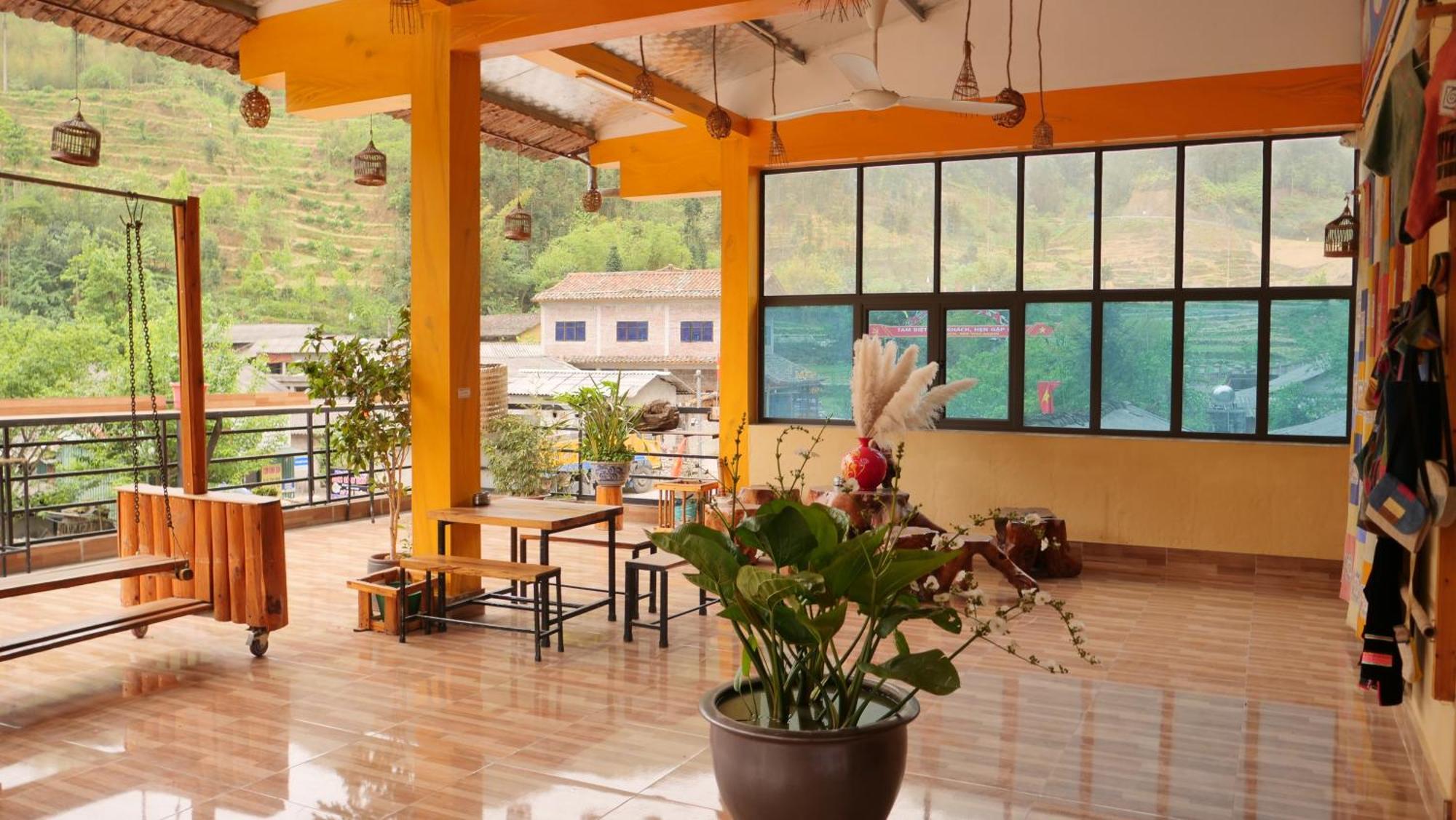 Homestay Nha Pao Loung Kam Exterior foto
