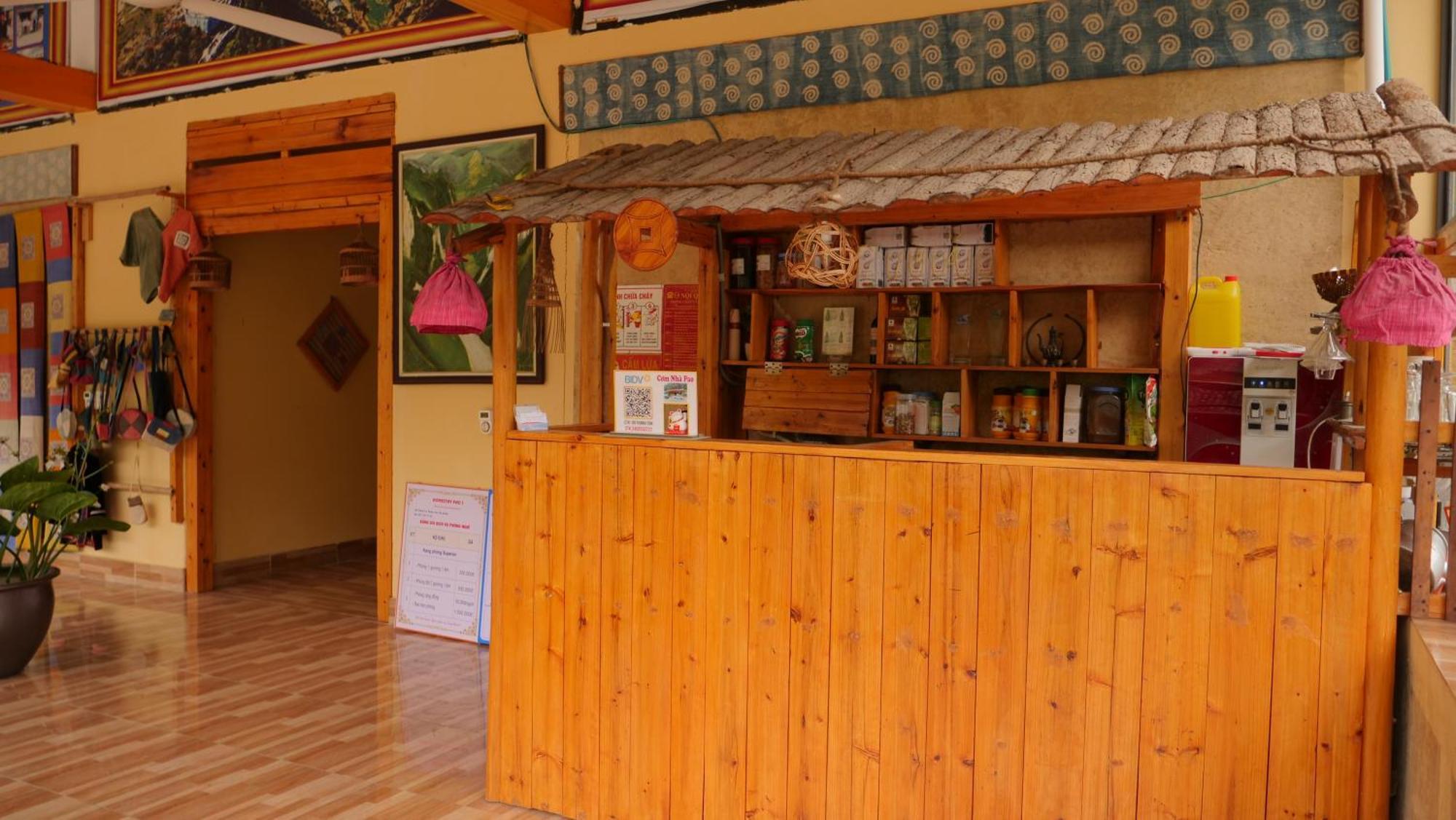 Homestay Nha Pao Loung Kam Exterior foto