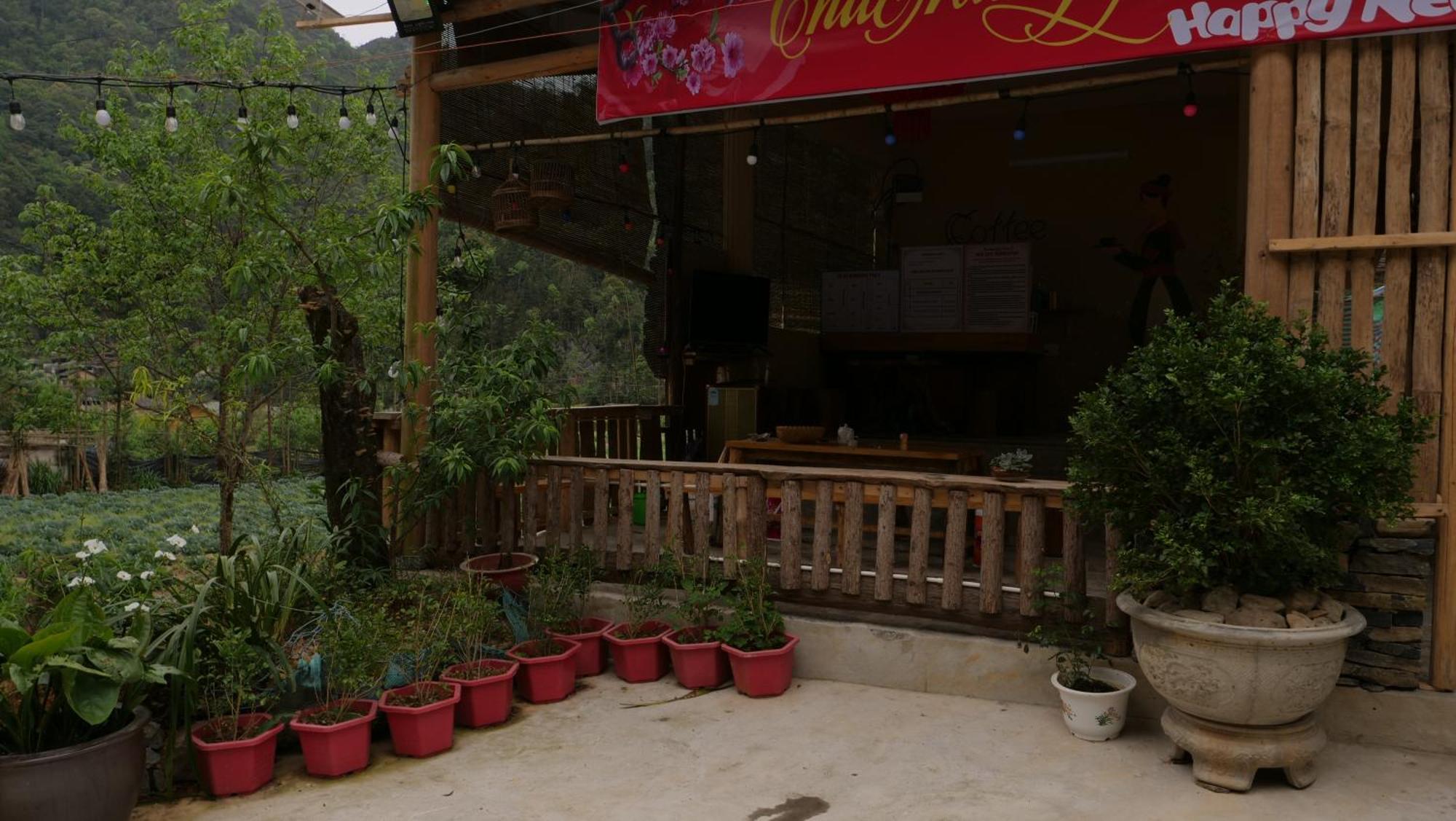 Homestay Nha Pao Loung Kam Exterior foto